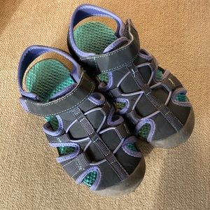 AIRWALK Little Girls Sandals Size 13